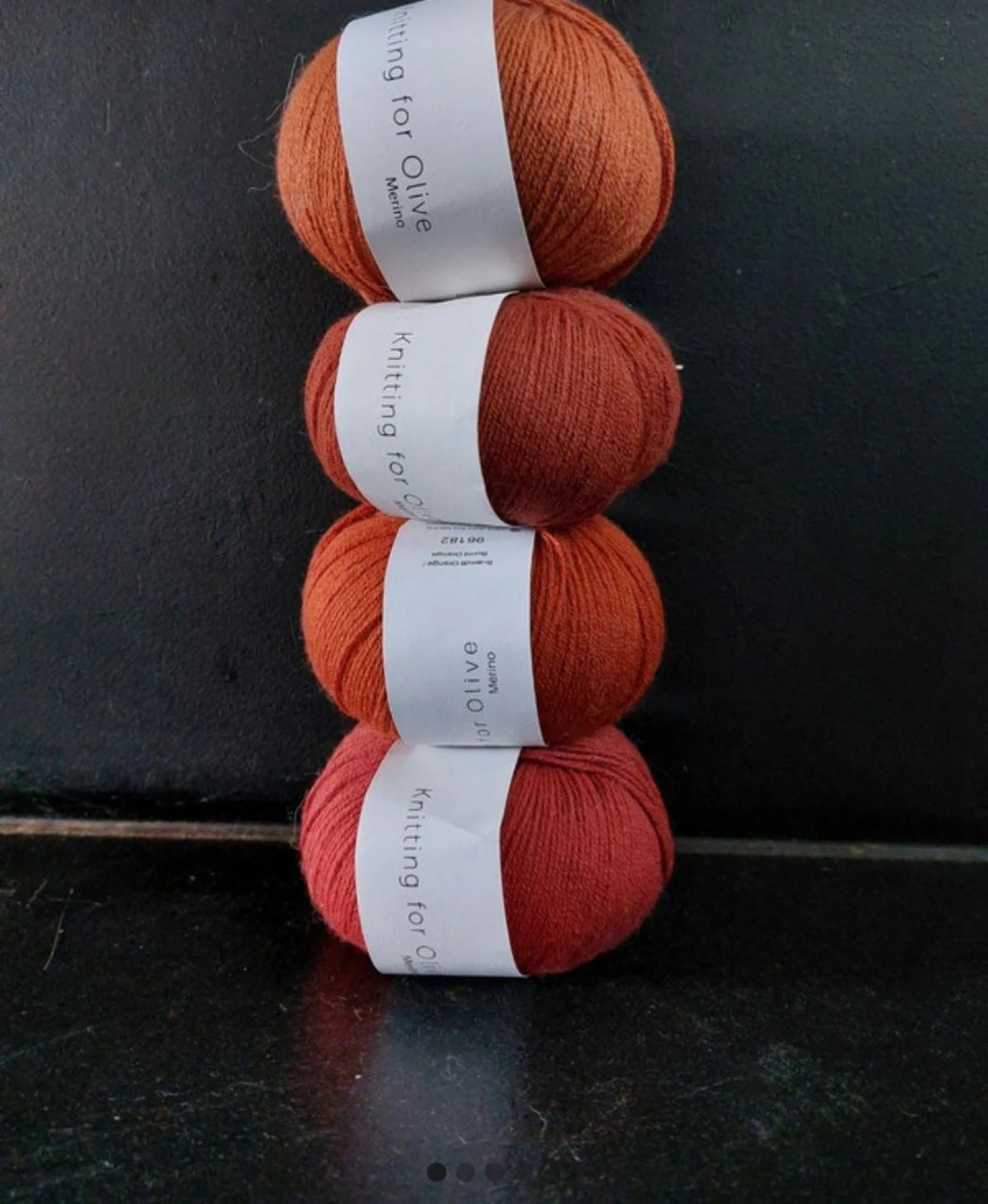 Wol - Knitting for Olive - Superfine merino - 4 bollen